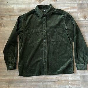 Men’s medium corduroy flannel